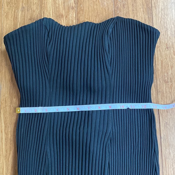 NBD Black Strapless Ribbed Dress Size M NWT - Picture 2 of 6